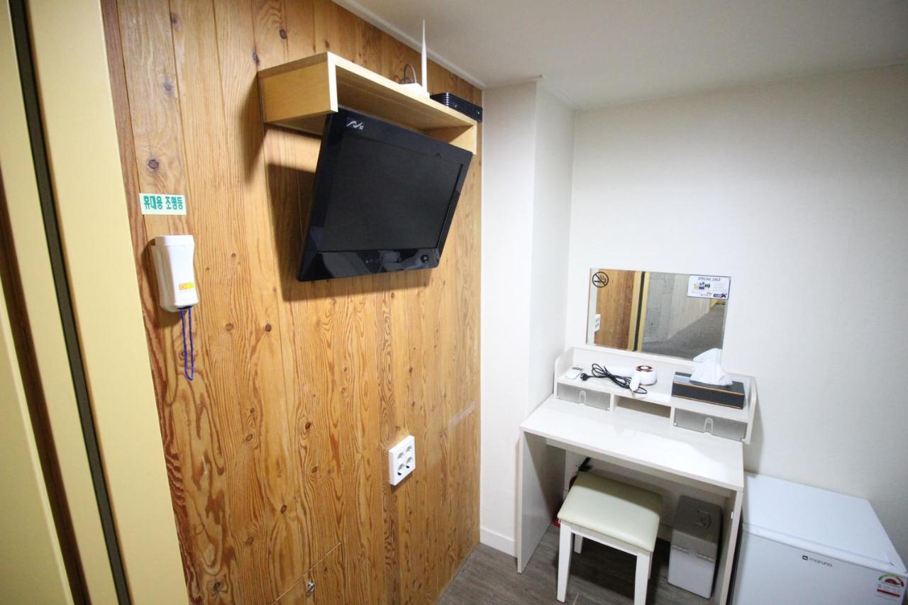 Hostel Kpop Сеул Экстерьер фото